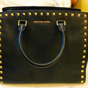 Michael Kors BlackGold Studded Hand Bag